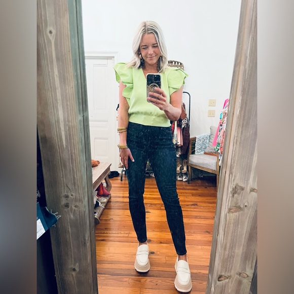 Strut & Bolt - Picture 5 of 5